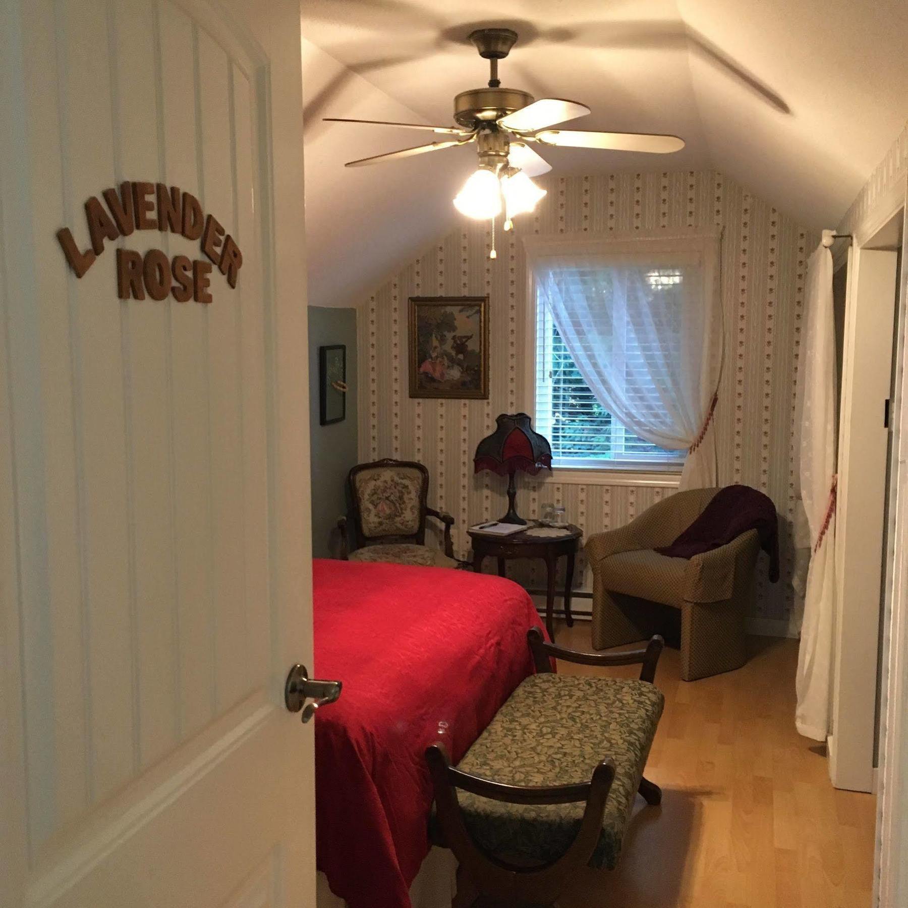 Tea Cozy Bed & Breakfast Qualicum Beach Exterior foto